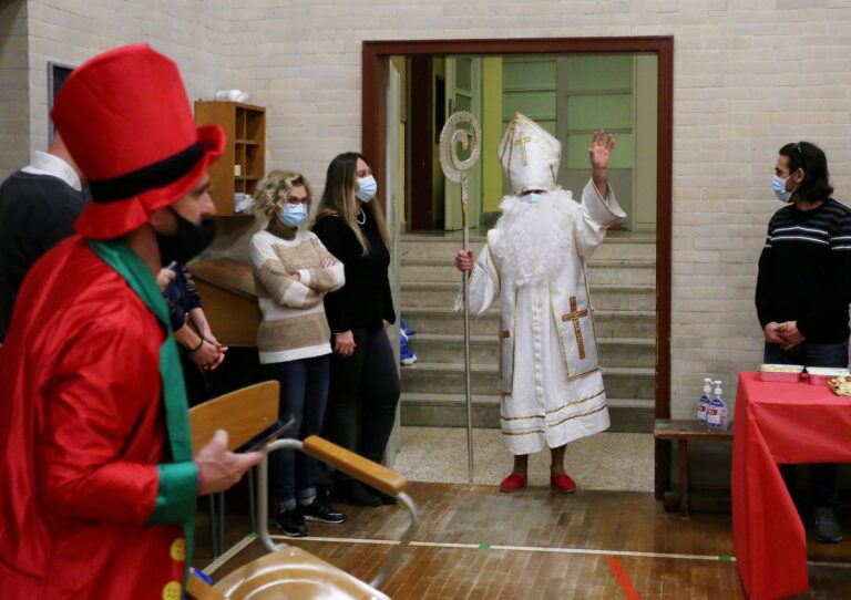 263014967_927848501484592_3939917919111789005_n